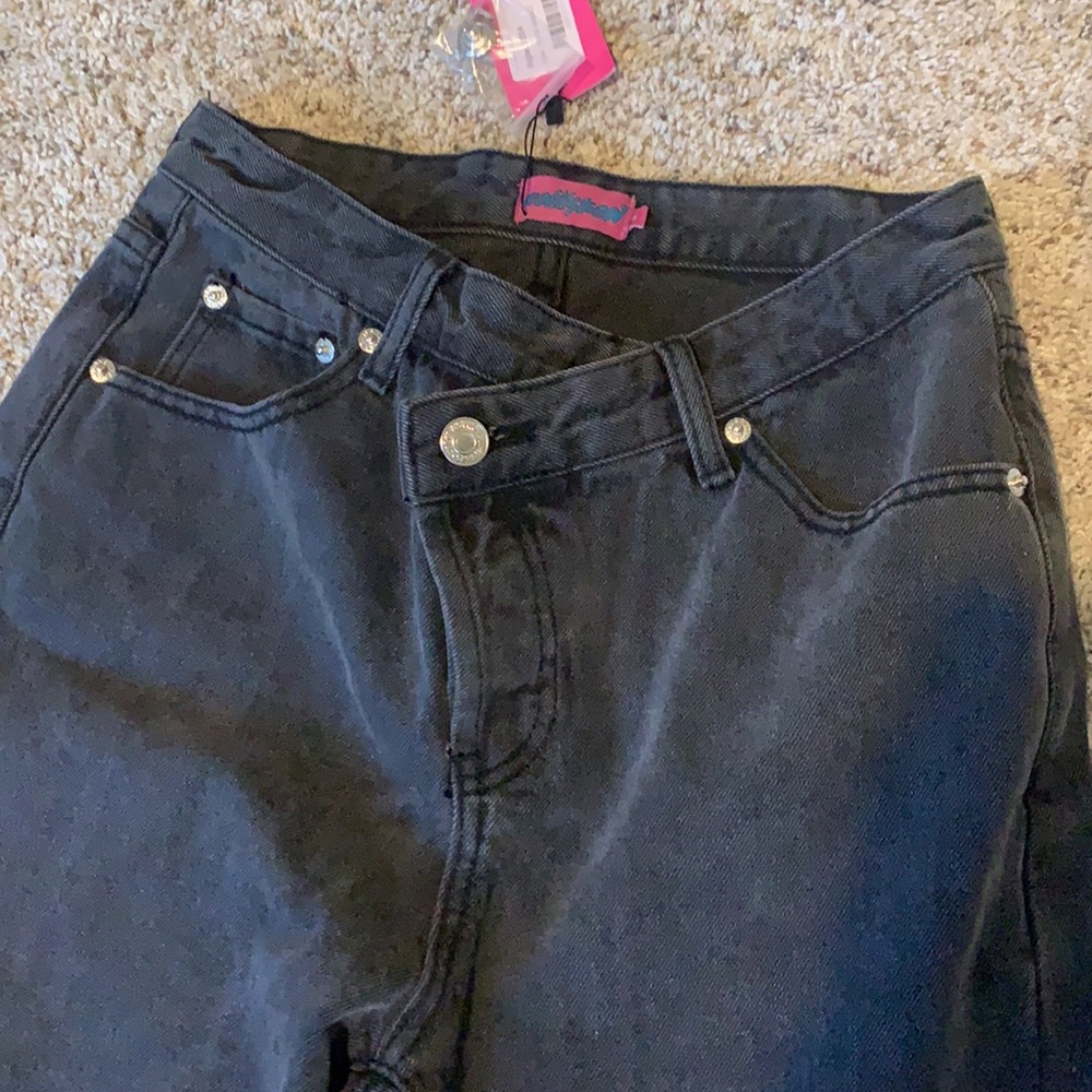 Edikted Jeans - Picture 2 of 3